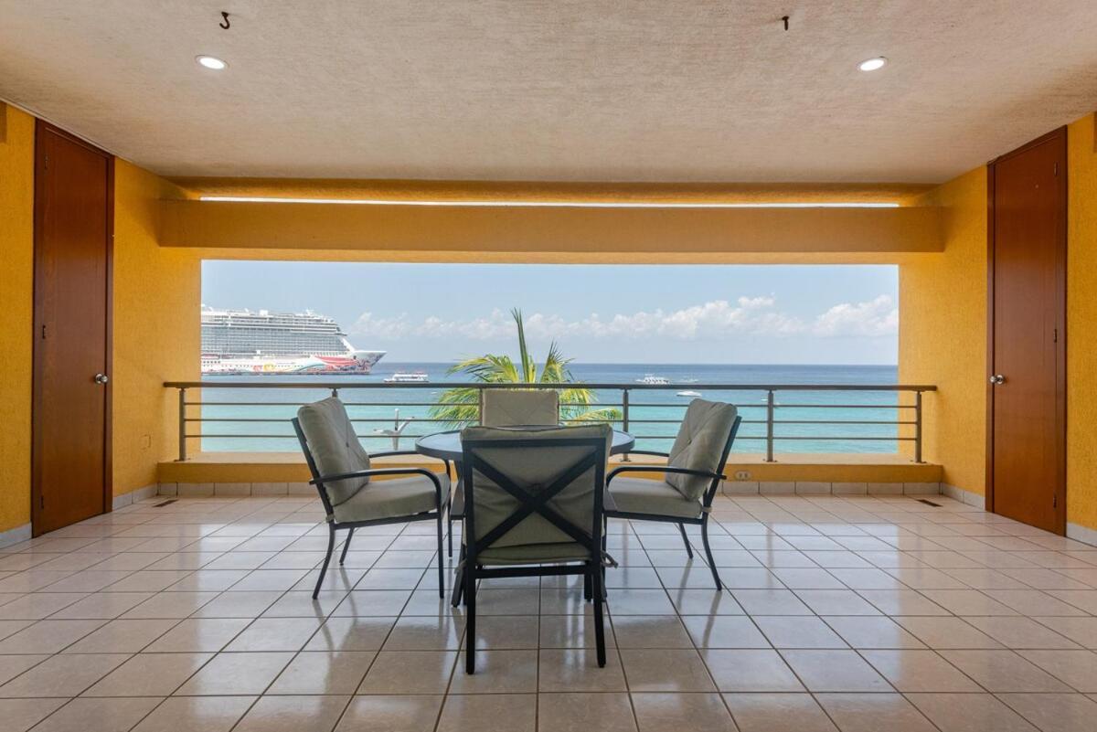 Amazing Oceanfront In Downtown * Cozumel